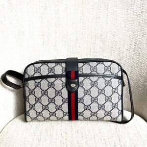 Gucci authentic navy grey monogram coated canvas crossbody bag small